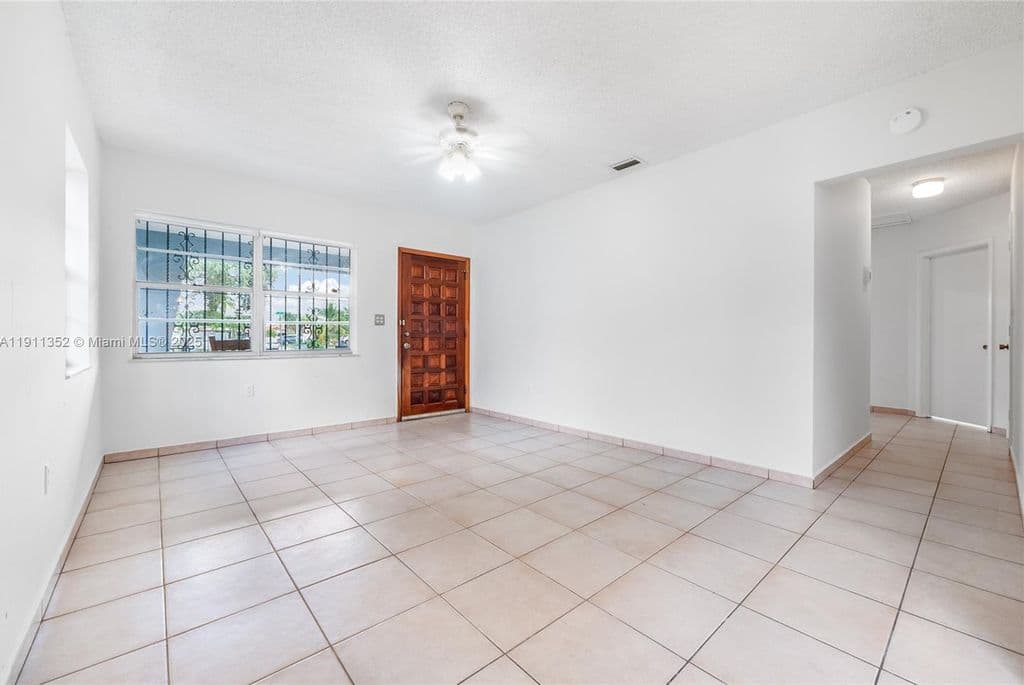 4-bedroom Single-Family Home — 682 W 37th St