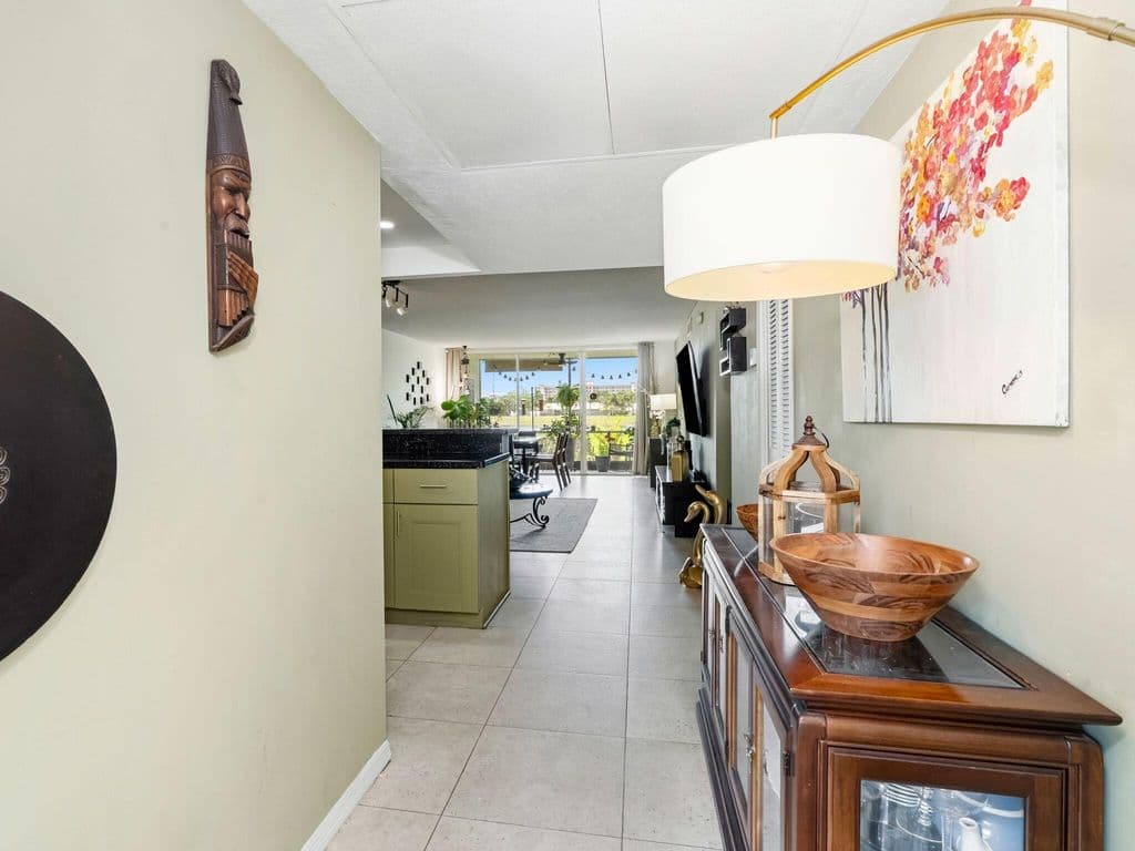 2-bedroom Condo — 3100 N Course Lane #107