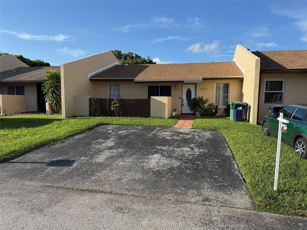 3-bedroom Single-Family Home — 12413 SW 112th Ter