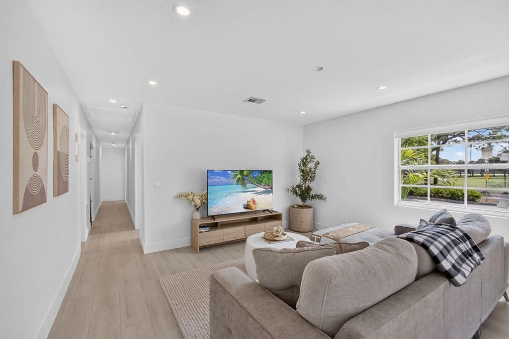 4+1 Müstakil ev — 3400 PARKER Avenue