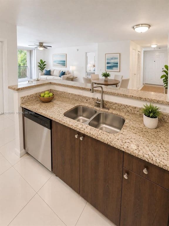 2+1 Condo — 11177 SW 8th St APT 208