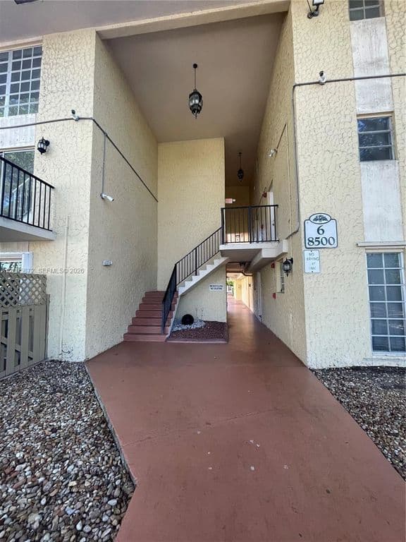 2+1 Condo — 8500 SW 109th Ave #6-229