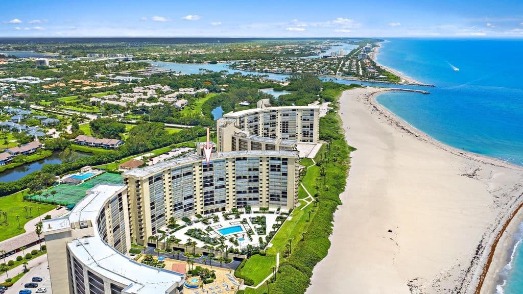 2+1 Condo — 200 Ocean Trail Way #1205