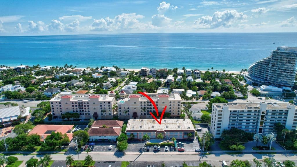 2-bedroom Condo — 2400 NE 33rd Avenue #211