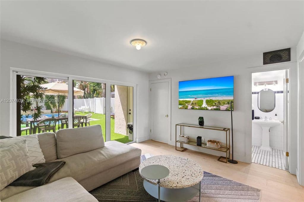 2-bedroom Property — 650 N Rio Vista Blvd