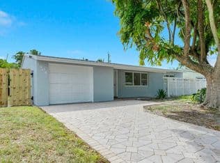 3+1 Müstakil ev — 1404 SW 1ST Avenue, Deerfield Beach, 33441