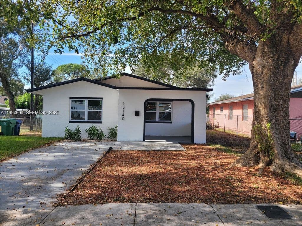 3-bedroom Single-Family Home — 15140 NW 18th Ave