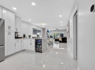 2+1 Condo — 700 NE Harbour Terrace #1250, Boca Raton, 33431