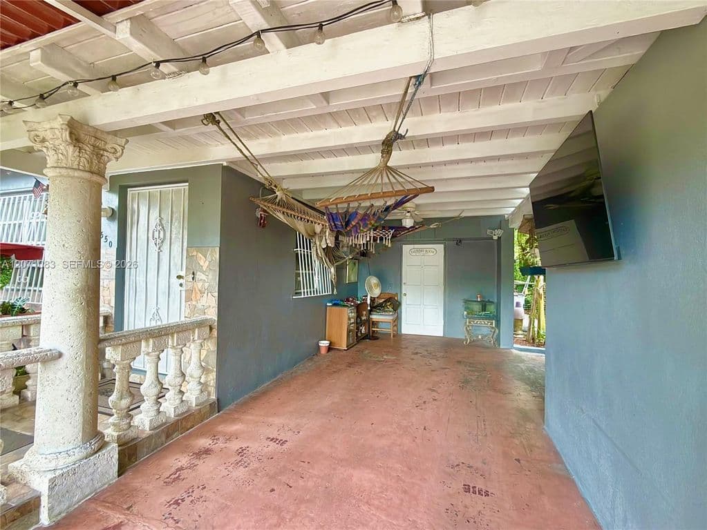 2-bedroom Single-Family Home — 12550 NW 1st Ave