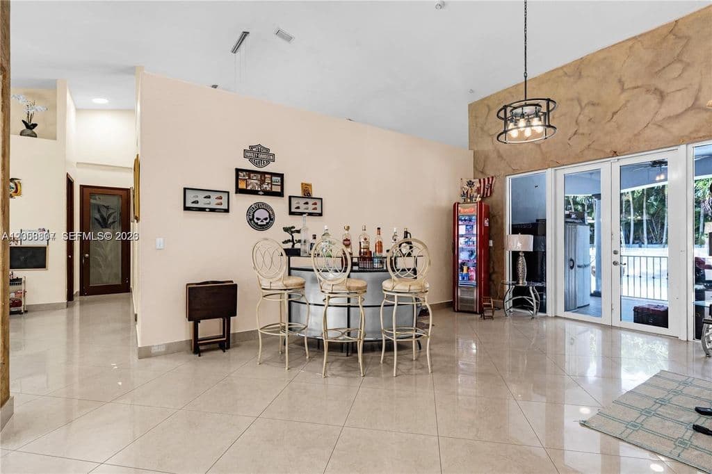 5+1 Müstakil ev — 12969 SW 220th Ter