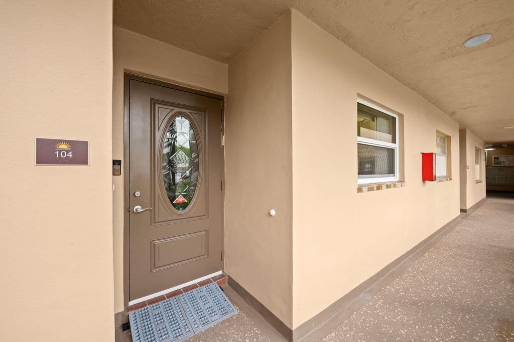2+1 Condo — 9330 Sunrise Lakes Boulevard #104