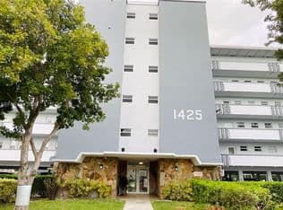 2+1 Condo — 1425 Atlantic Shores Blvd APT 209, Hallandale Beach, 33009