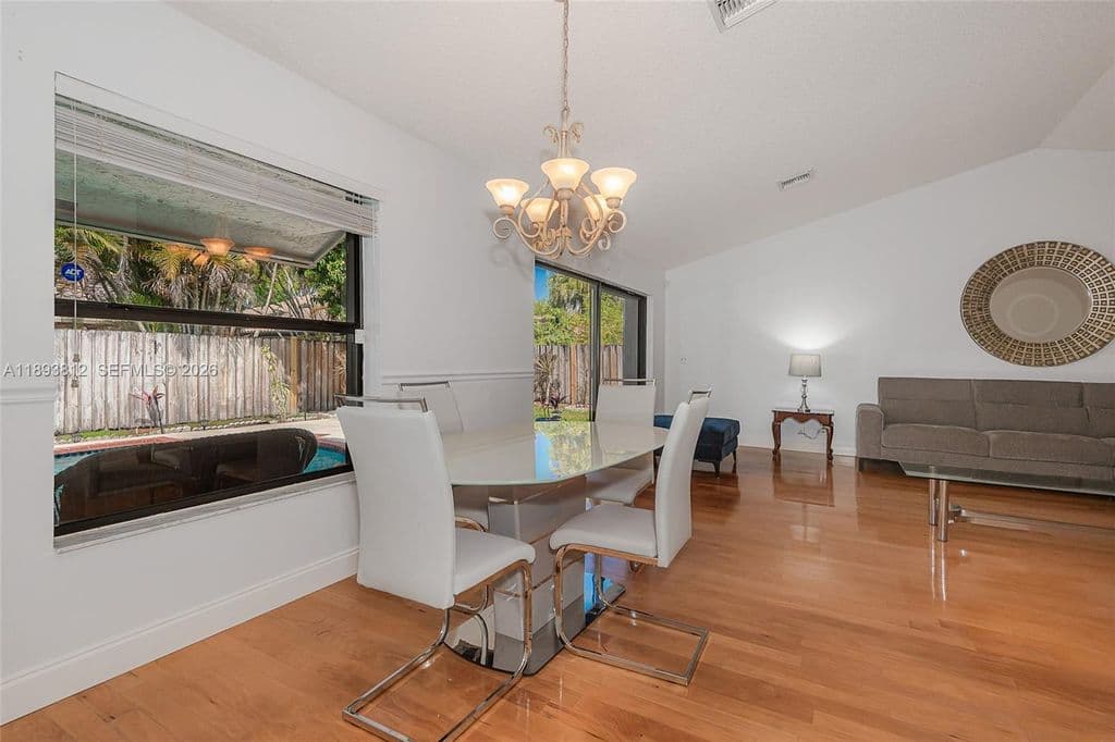 4-bedroom Single-Family Home — 1855 NW 106th Ter