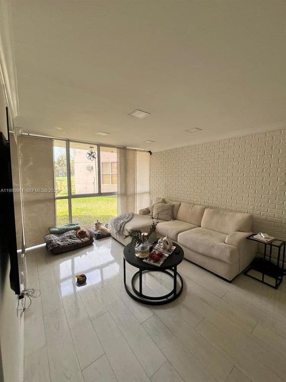 2-bedroom Condo — 6955 NW 186th St APT F104