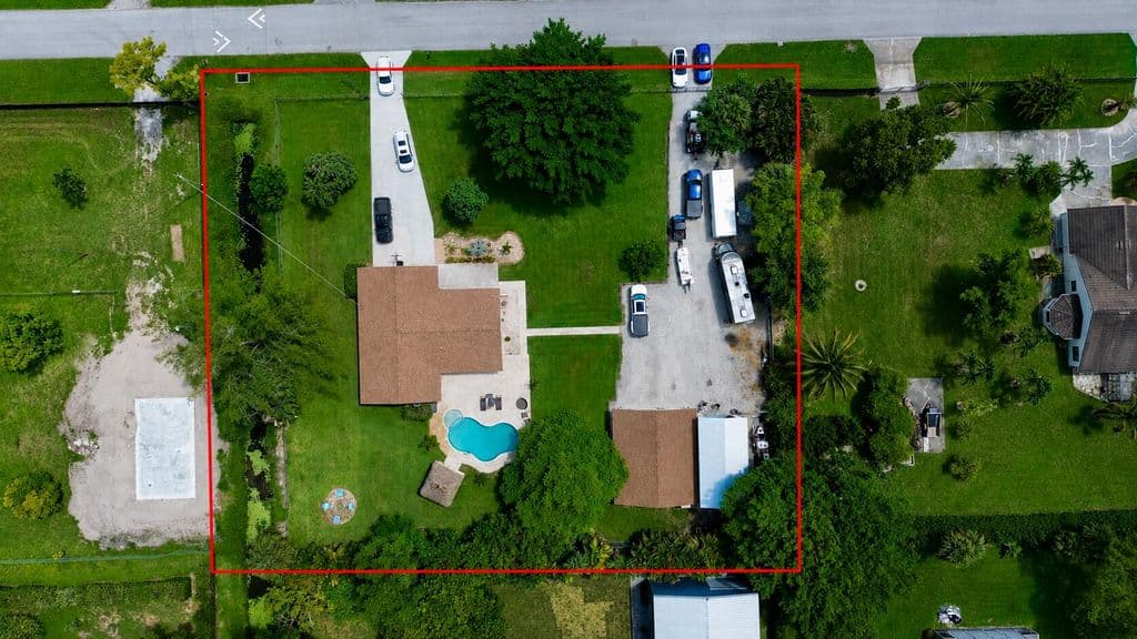 4-bedroom Single-Family Home — 8645 PINTO Drive