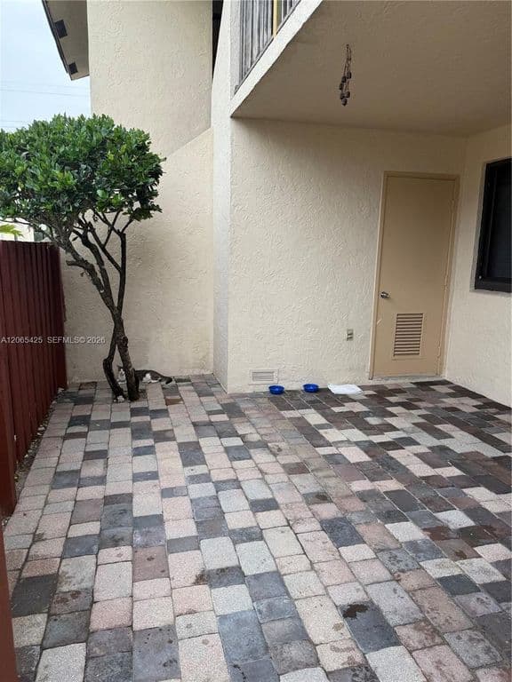 2+1 Condo — 7901 Southgate Blvd APT C6
