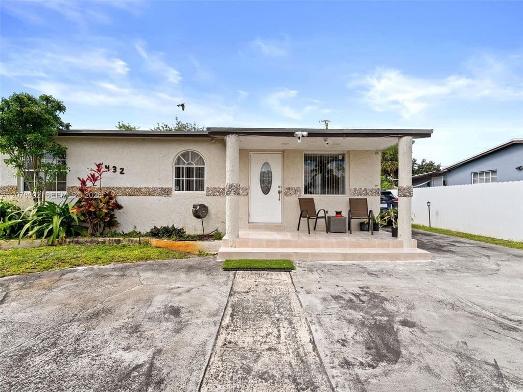 3-bedroom Single-Family Home — 6432 Perry St