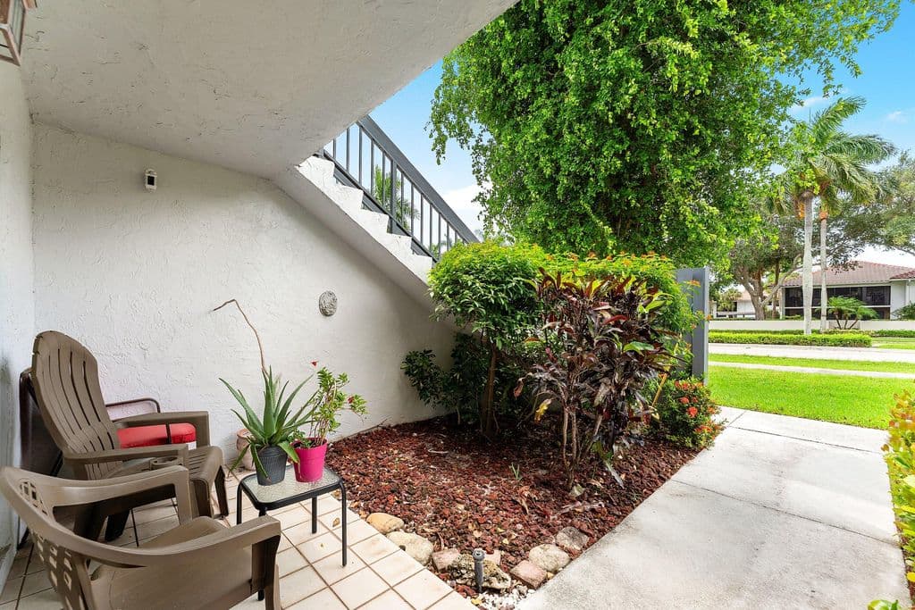 2-bedroom Condo — 105 Tropic Isle Drive Apt 22d