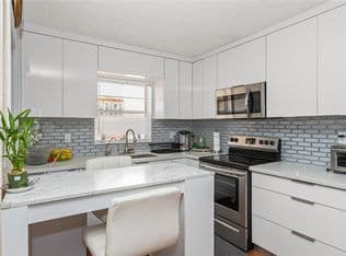 2-bedroom Condo — 5300 Washington St APT E209, Hollywood, 33021