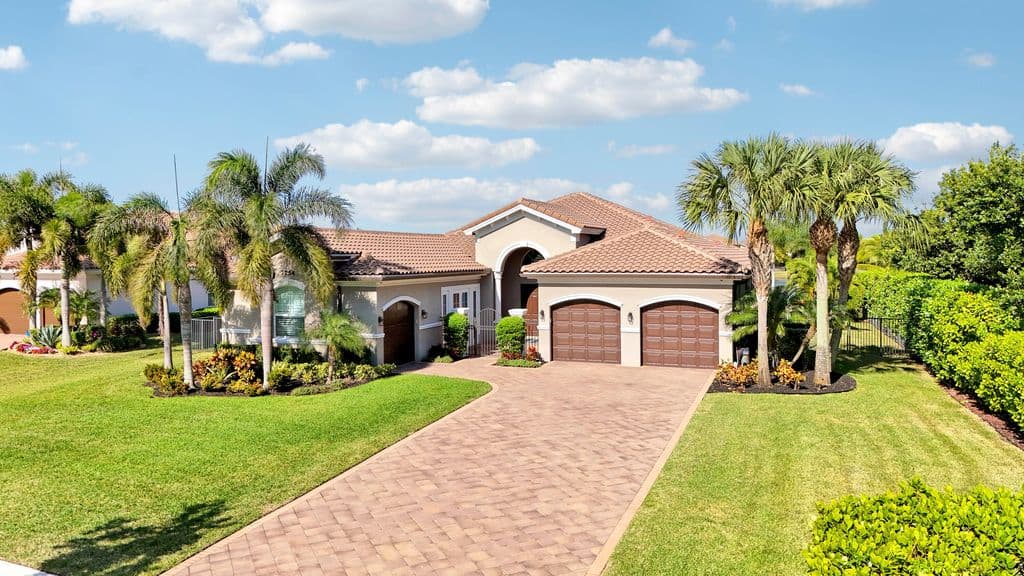 3+1 Müstakil ev — 7754 Maywood Crest Drive