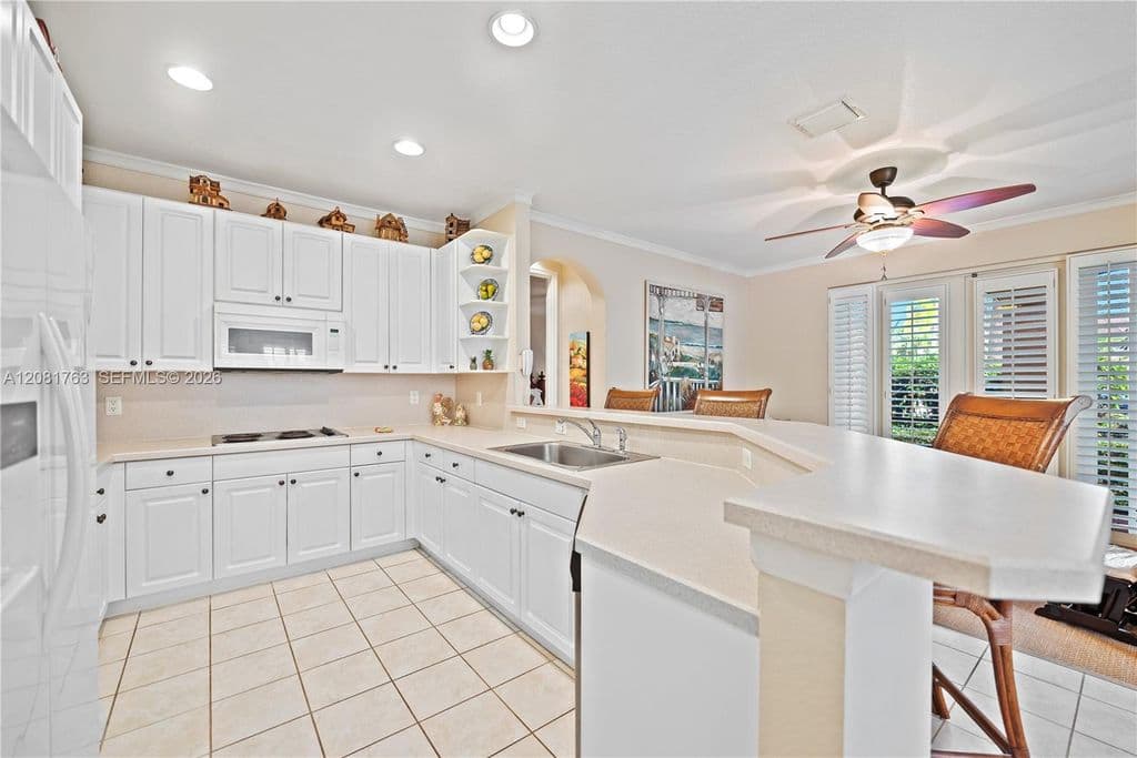 3+1 Mülk — 1634 Passion Vine Cir #31-2