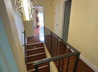 3-bedroom Townhouse — 102 Pleasant Hill Lane, Tamarac, 33319