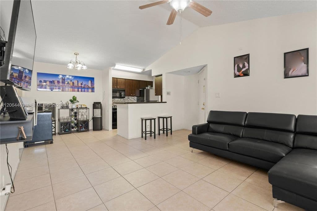 2-bedroom Condo — 2866 S University Dr APT 5307