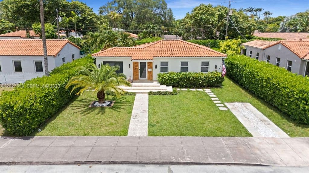 3-bedroom Single-Family Home — 39 Montilla Ave