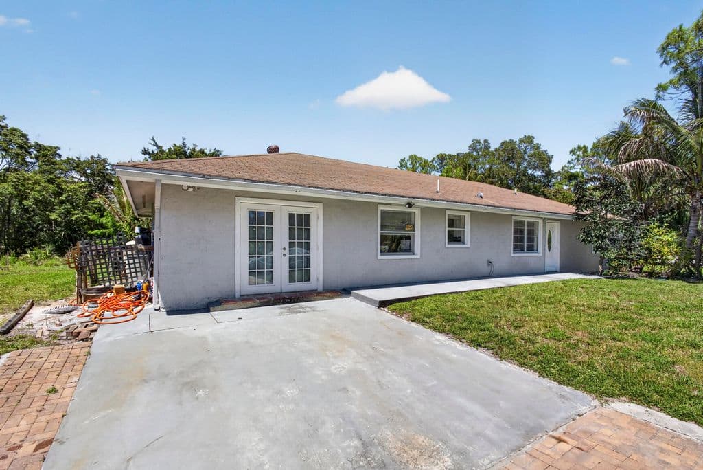 3-bedroom Single-Family Home — 16663 89th Place N