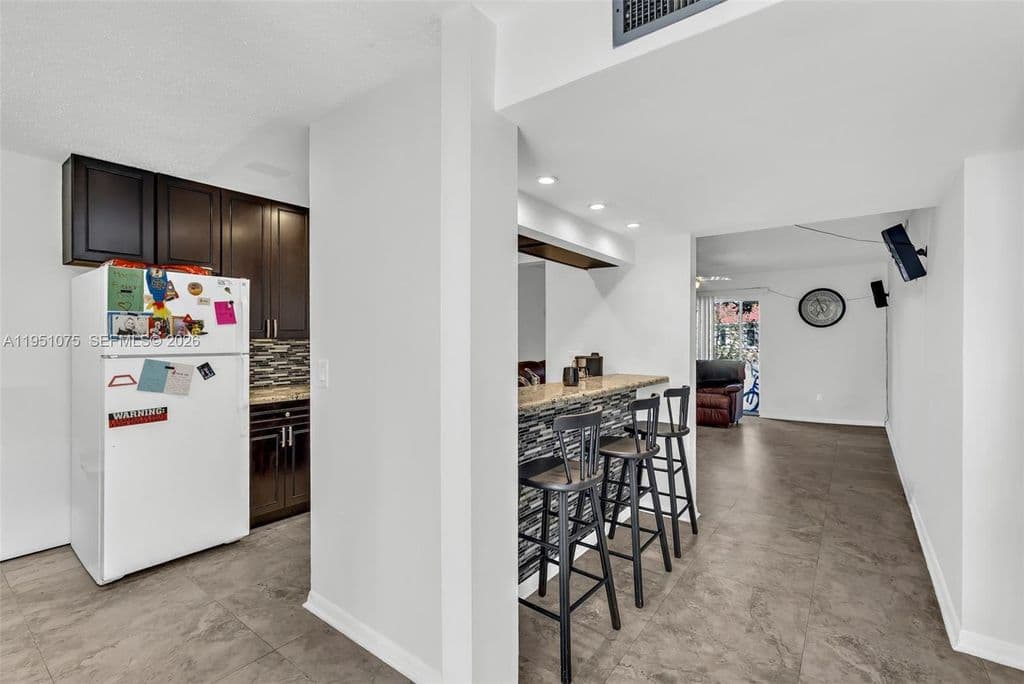 2-bedroom Condo — 10772 La Placida Dr #7203