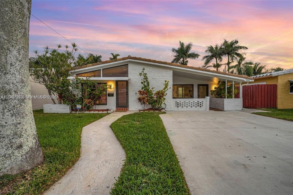 4+1 Müstakil ev — 1514 Liberty St