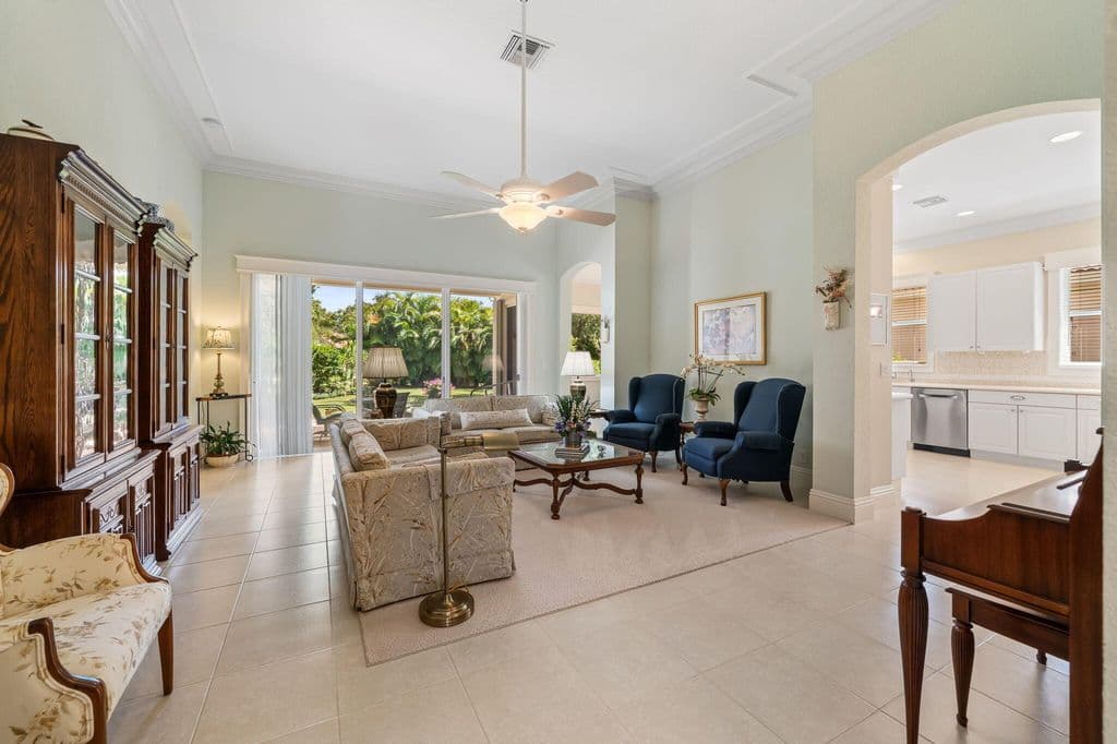 3+1 Müstakil ev — 9139 Bay Harbour Circle