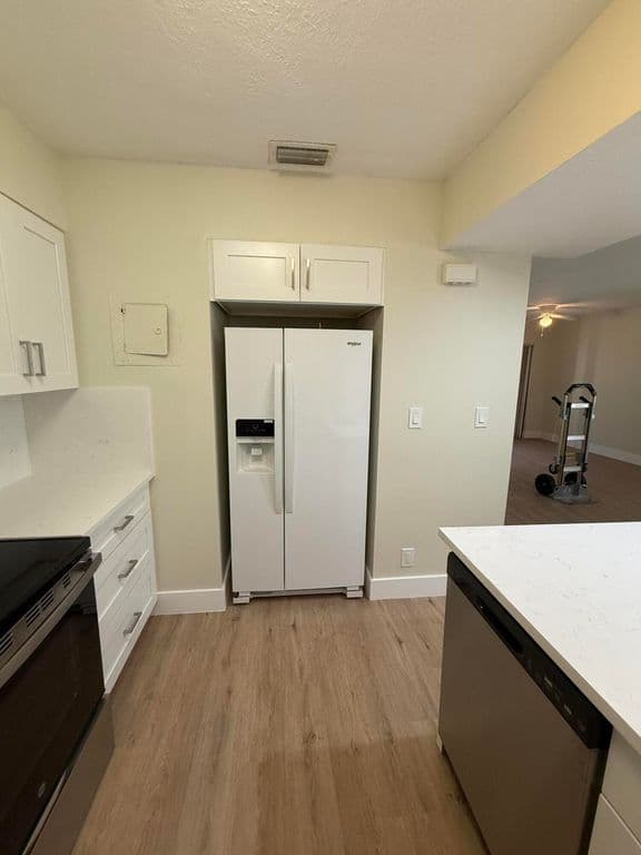 2+1 Condo — 9150 NW 38TH Drive #111