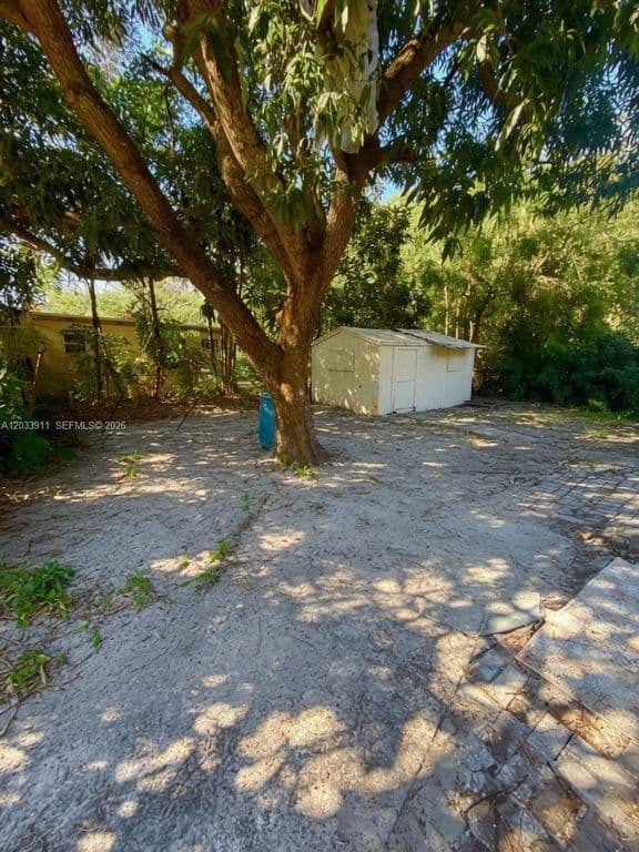 3-bedroom Single-Family Home — 1100 N 24th Ave