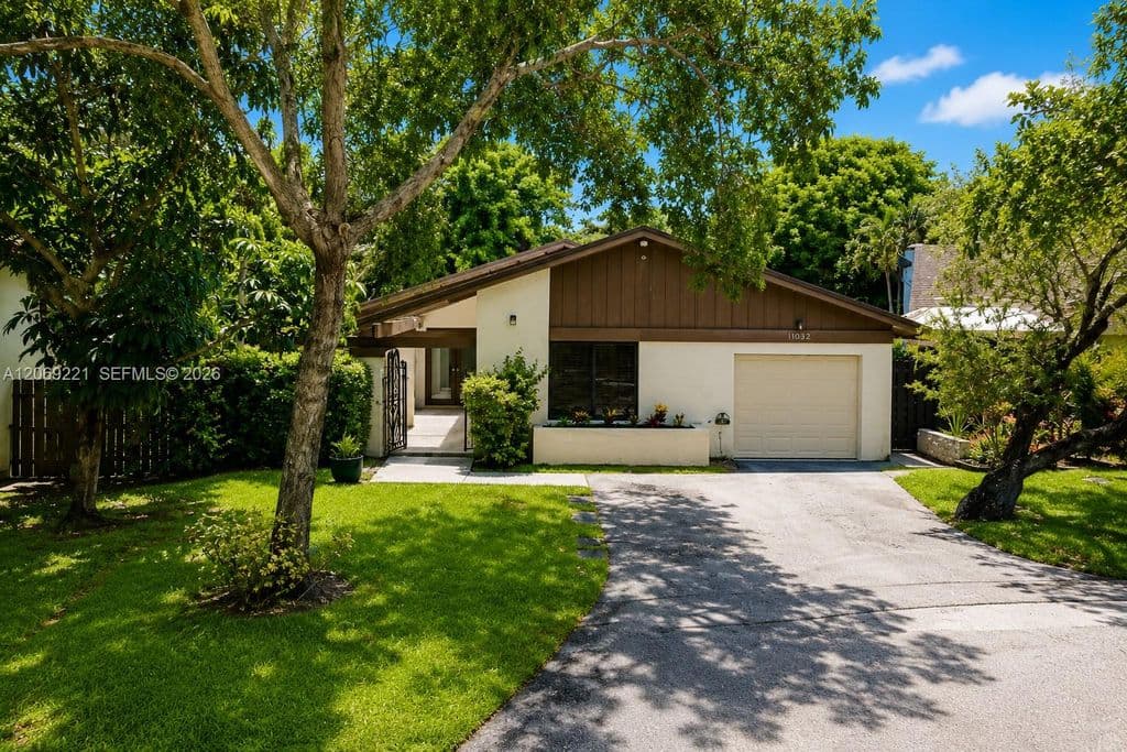 3+1 Müstakil ev — 13508 SW 108th Street Cir N