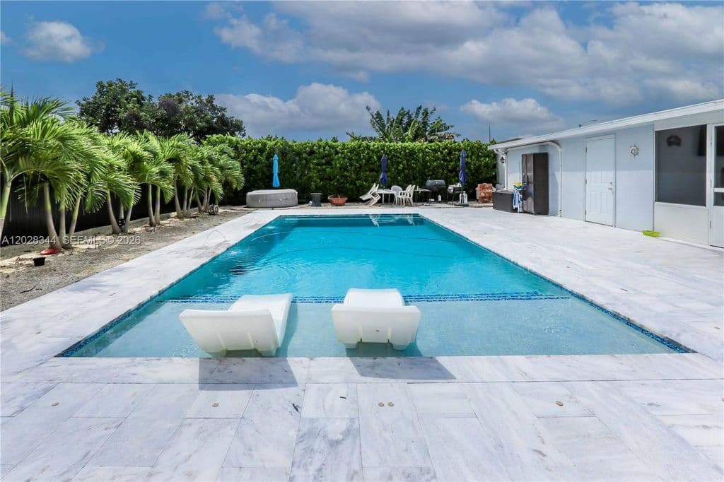 3-bedroom Single-Family Home — 12100 SW 181st Ter
