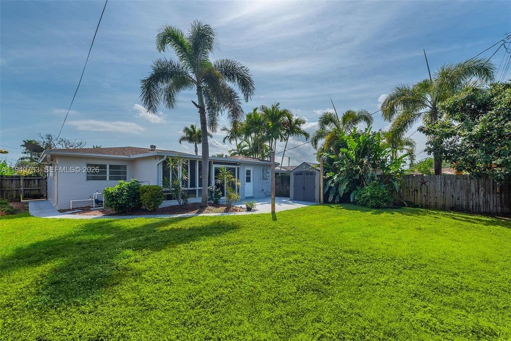 2-bedroom Single-Family Home — 81 NE 47th St
