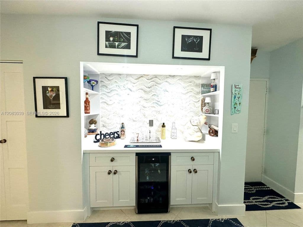 1+1 Condo — 1950 S Ocean Dr Suite 2C