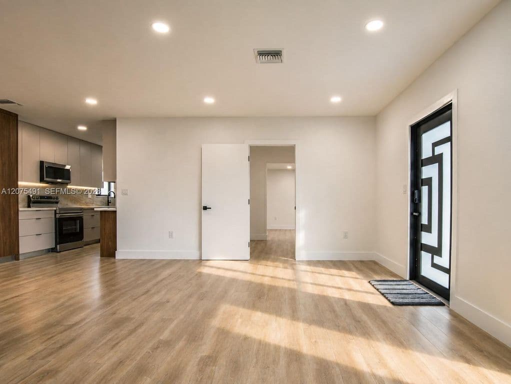 3+1 Müstakil ev — 4212 SW 98th Ave