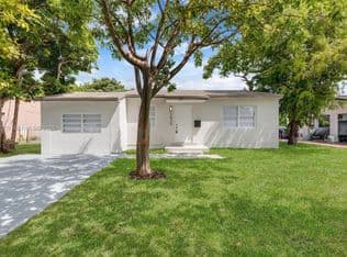 3+1 Müstakil ev — 2839 Mayo St, Hollywood, 33020