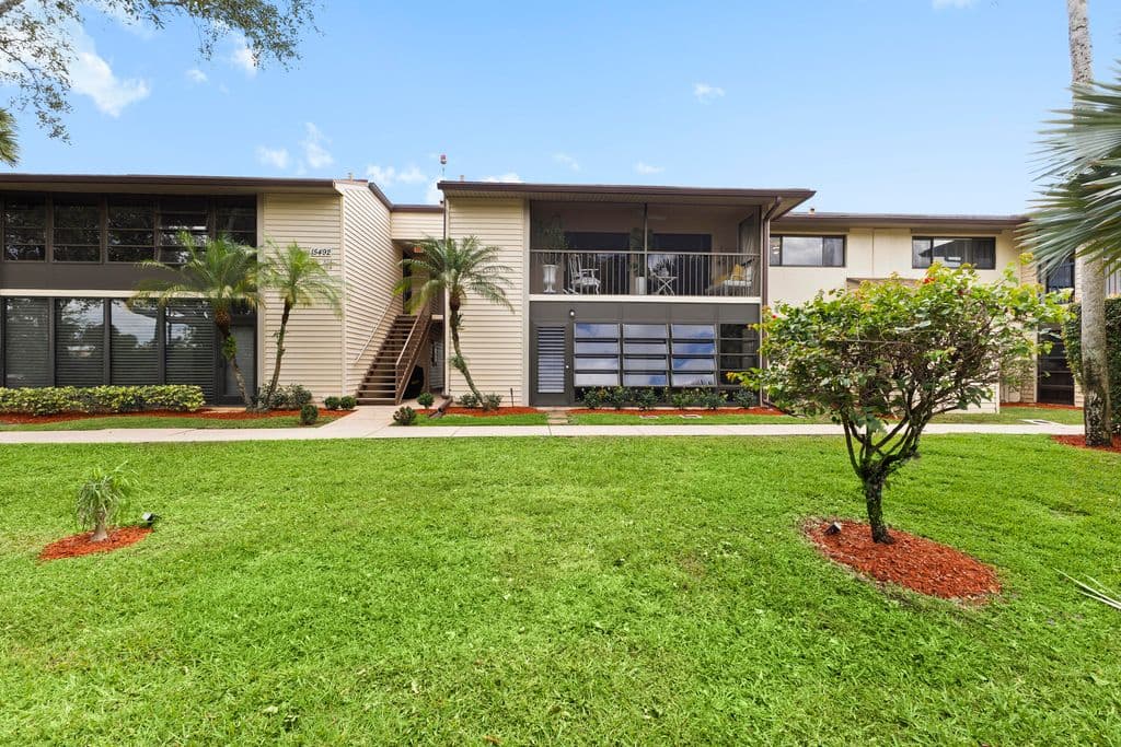 2-bedroom Condo — 15492 Lakes Of Delray Boulevard #203