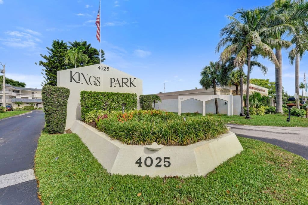 2-bedroom Condo — 4025 N Federal Highway #228B