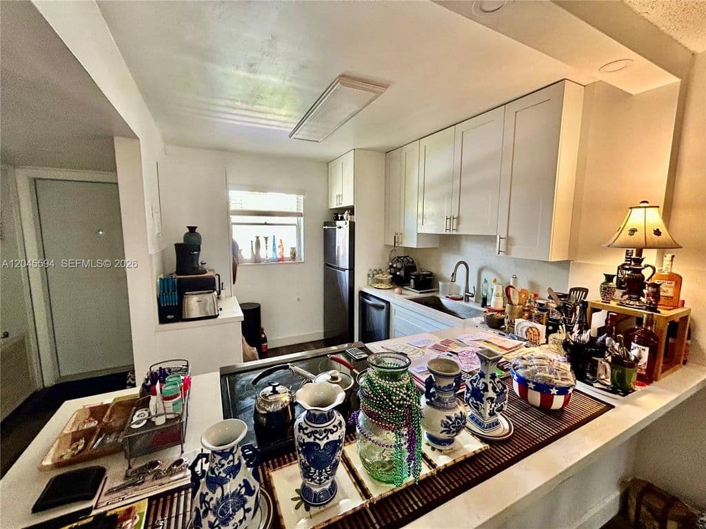 1+1 Condo — 201 Berkley Rd APT 104