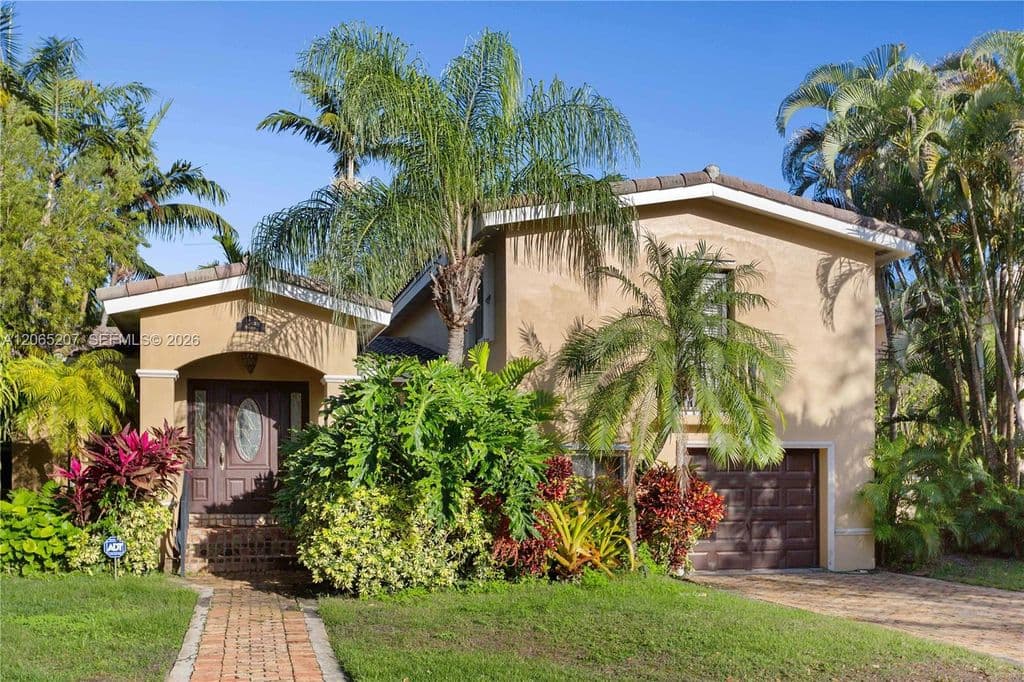 3-bedroom Single-Family Home — 6315 Maynada St