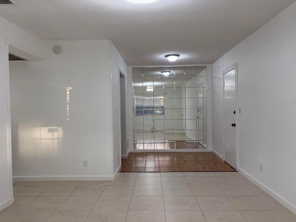 2-bedroom Condo — 298 SW 6th Street #109