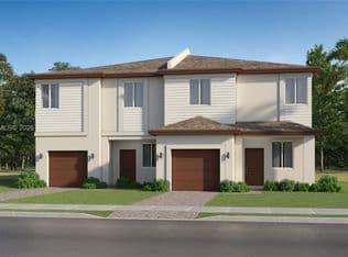 4-bedroom Townhouse — 31353 SW 192nd Ave, Homestead, 33030