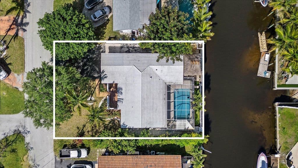 3-bedroom Single-Family Home — 421 SW 18th Street