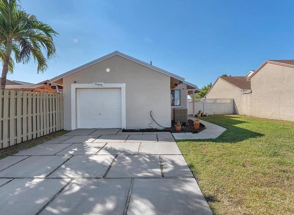 3-bedroom Single-Family Home — 1160 SW 110th Ave