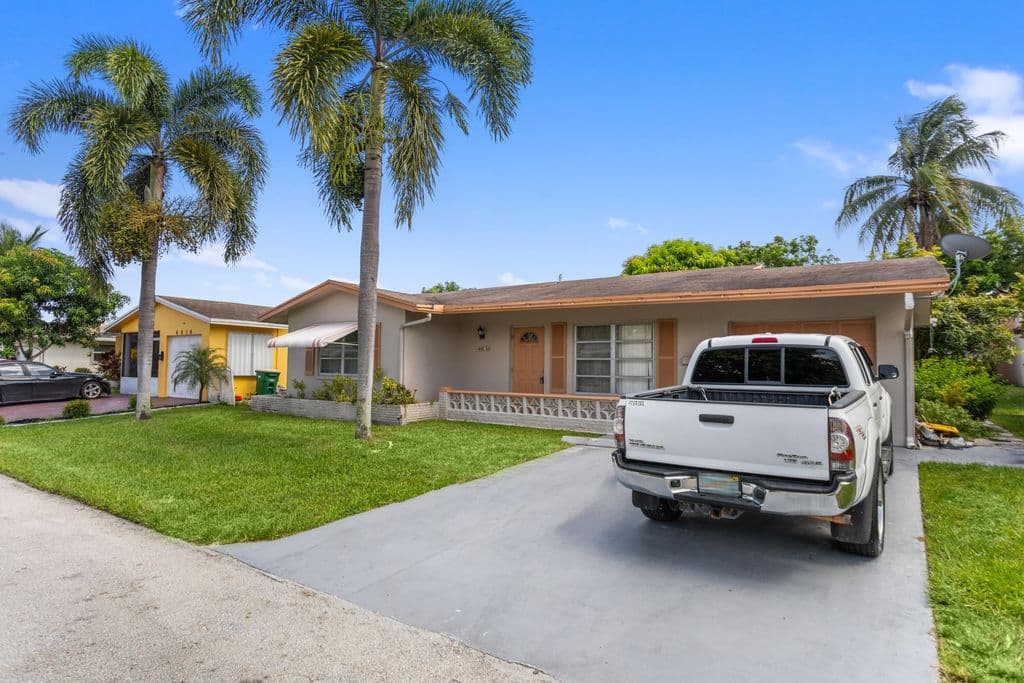 2-bedroom Single-Family Home — 4818 NW 58TH Street