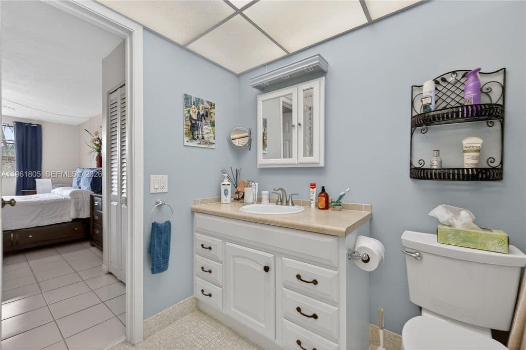 1-bedroom Condo — 2800 NW 47th Ter APT 205B